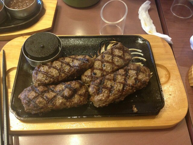 ハンバーグ２.JPG