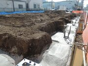 所沢市松郷所在の新築貸し倉庫は着工しました。(2）