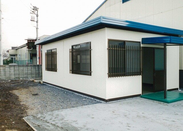 平家建て事務所