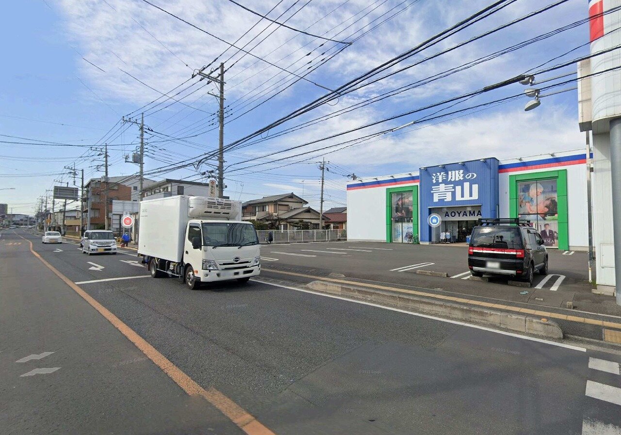 南側前面道路