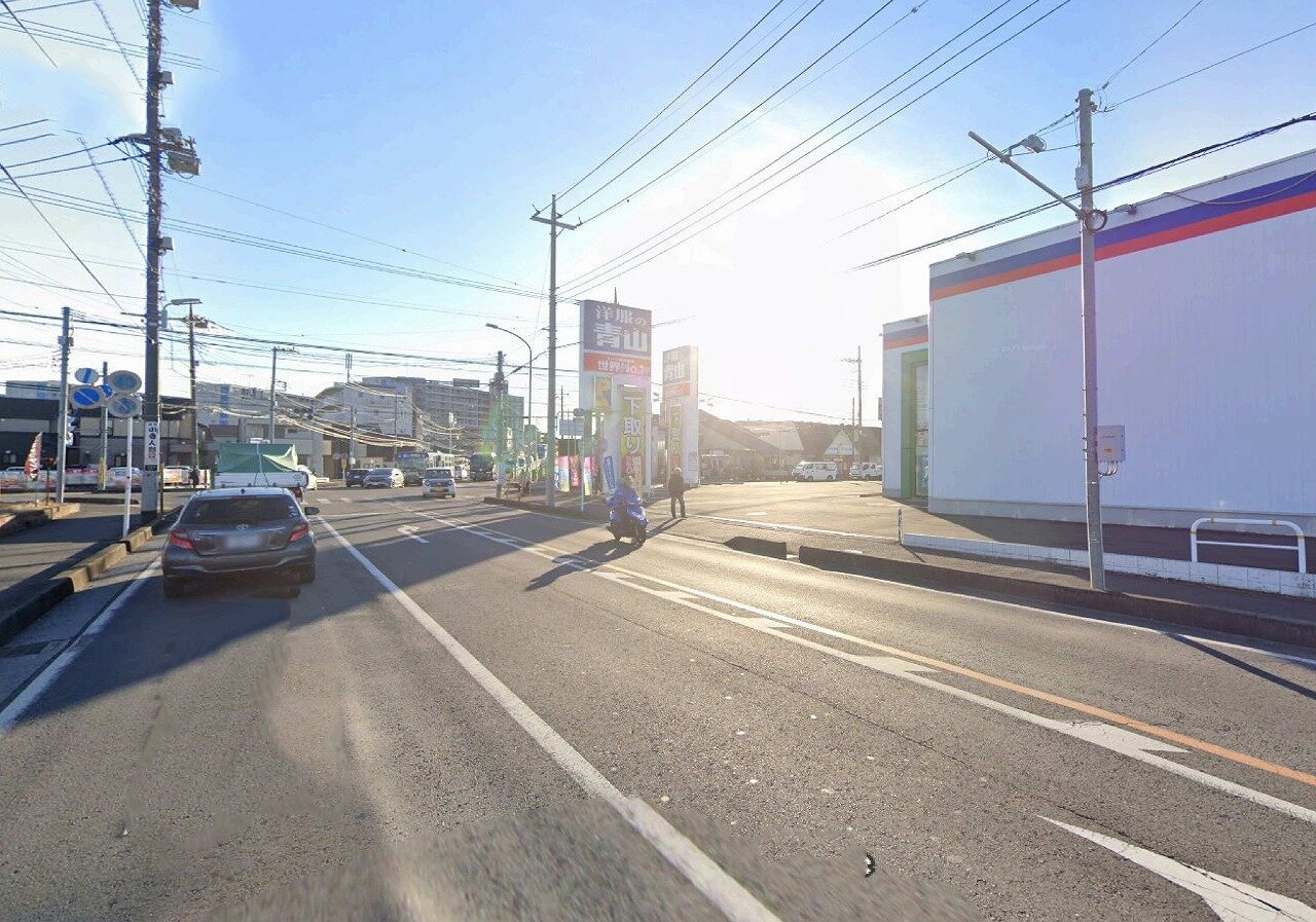 東側前面道路　所沢陸橋通り