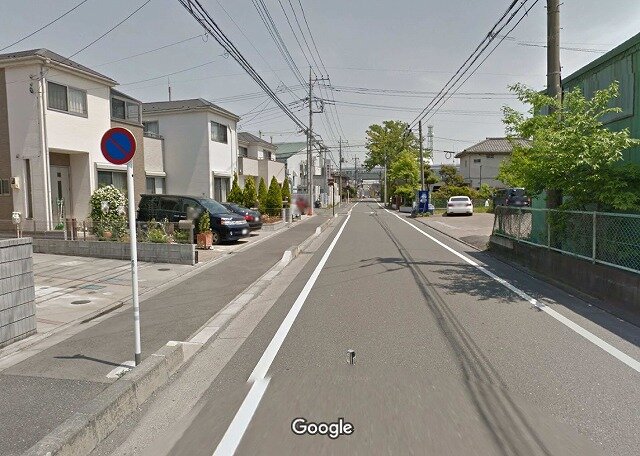 北側前面道路