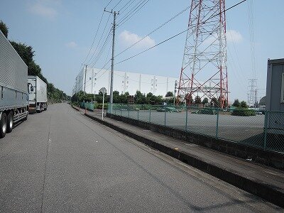 北側前面道路
