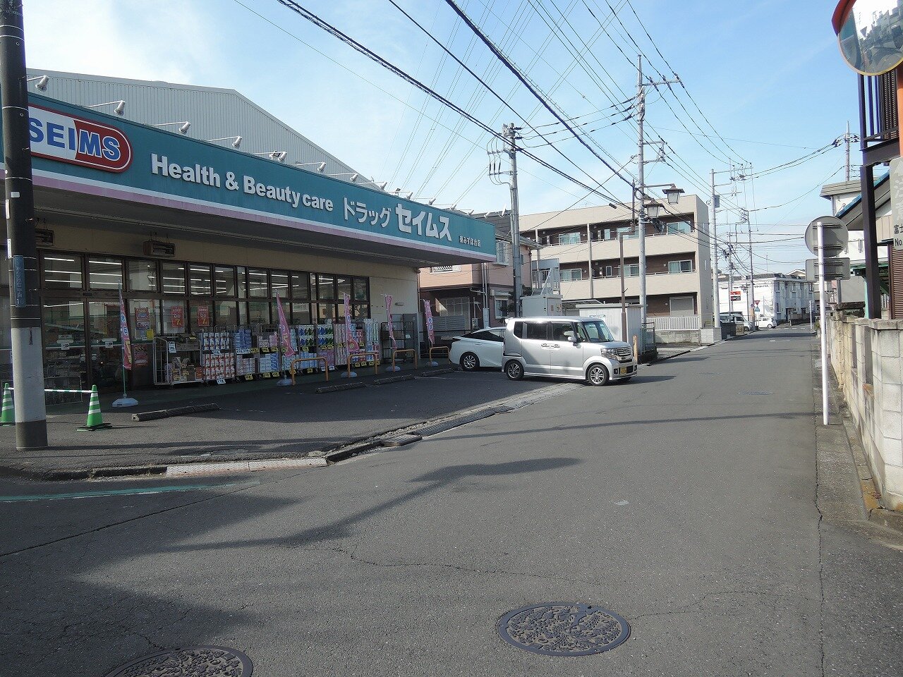 北側前面道路